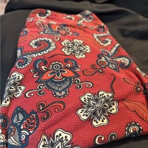 Red Paisley Floral Leggings